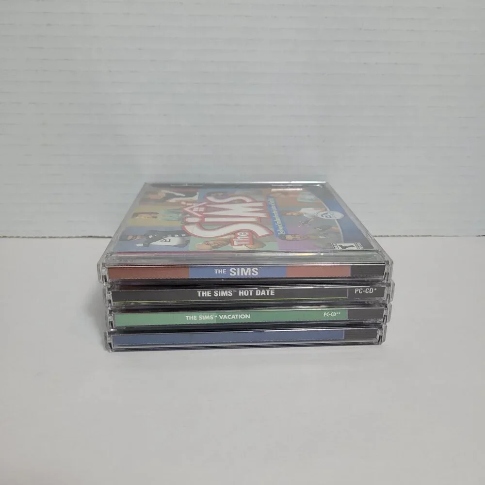 The Sims Lot of 4 PC Cd Hot Date, Vacation, Livin Large, Games